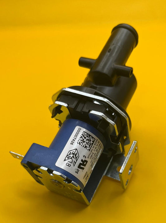 000001767 Manitowoc Válvula de Descarga de Agua 120v